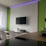 Rkcz40 - Design At The Heart Of Balaton شقة زاماردي
