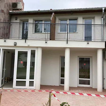 Rkcz40 - Design At The Heart Of Balaton Apartment Zamardi