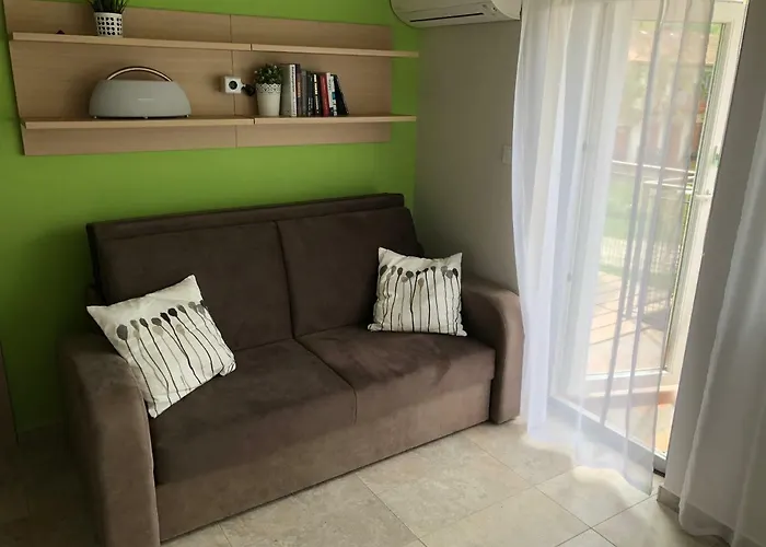 Rkcz40 - Design At The Heart Of Balaton